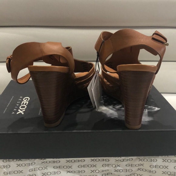 Escarpins Geox Respira En Cuir Camel - Pointure 40, Talon Bas, état Neuf (occasion)